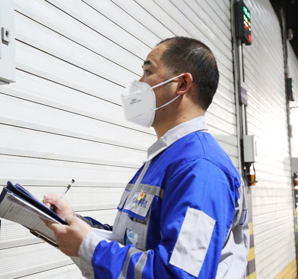 乐天堂fun88集团催化剂车间里的&ldquo;细节控&rdquo;